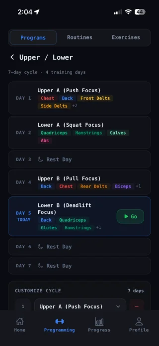 A weekly upper and lower program with each day's muscles listed and today's workout highlighted